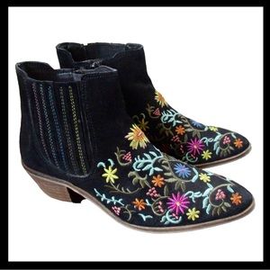 Diba  Boots Black Suede Embroidered Western Shoes